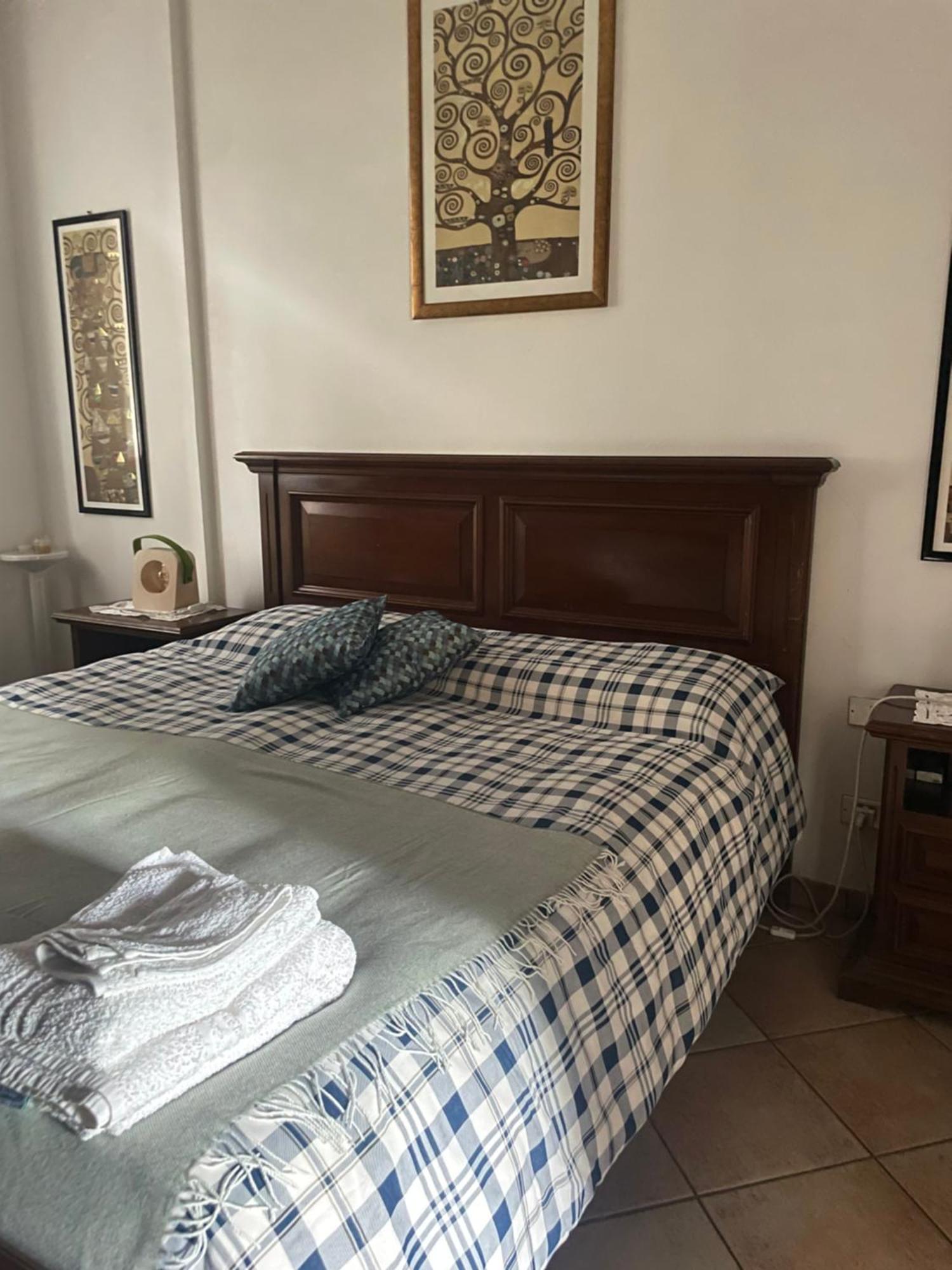 Pontirolo Nuovo Il Giardino Di Emilia - Intero Appartamento In Villa Con Giardino Privato E Piscina Estiva מראה חיצוני תמונה